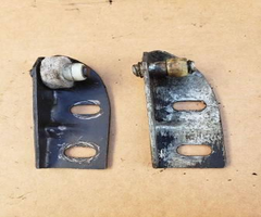 Z bar pivot for 65-66 Mustang 289 V8 cars