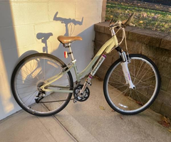 Lady's Bike like new