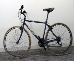 Bianchi Avenue Hybrid Bike 700c