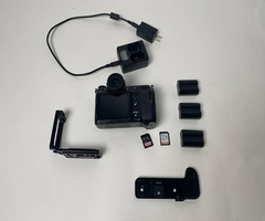 Fujifilm GFX 100s Bundle