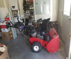 Snow Blower 826LE