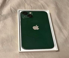 Iphone 13 (Green)