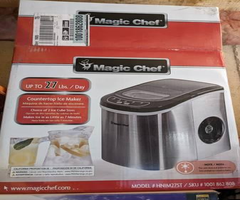 Magic Chef Portable Ice Maker
