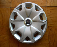 Wheel cover    2017 Transit Connect