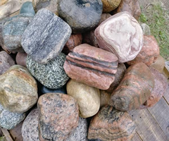 Rocks/Boulders