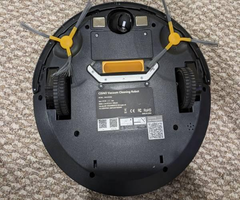Robot vacuum