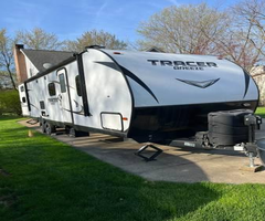 2018 Tracer Breeze Camping Trailer