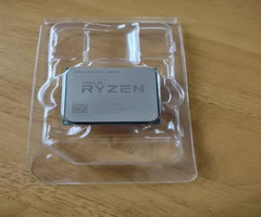 AMD Ryzen 5 2600X CPU w/Wraith Spire Cooler