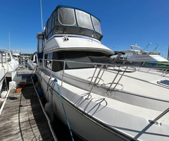 36' Carver 33 Aft Cabin for Recreation or Liveaboard