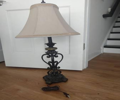 Lamp with diameter 16 and height 30